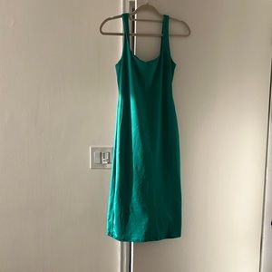 Green bodycon dress